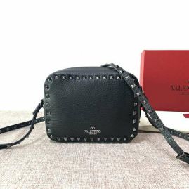 Picture of Valentino Lady Handbags _SKUfw156548527fw